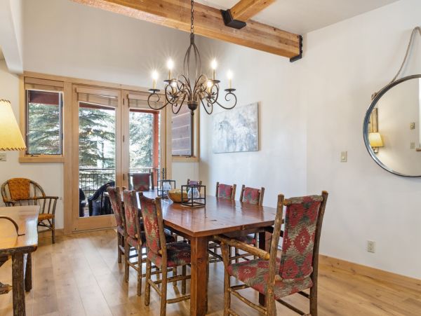 Ski In/Ski Out Townhouse Hot Tub, 3-Bed in Teton Village