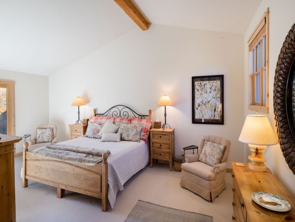 Ski In/Ski Out Townhouse Hot Tub, 3-Bed in Teton Village