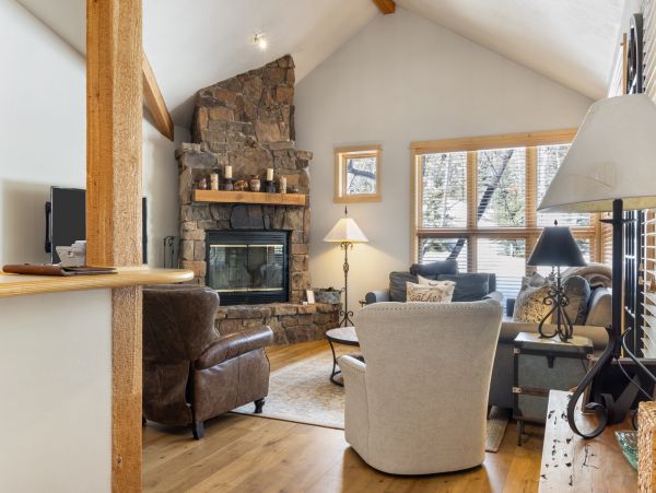 Ski In/Ski Out Townhouse Hot Tub, 3-Bed in Teton Village