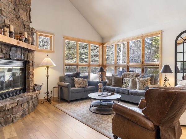 Ski In/Ski Out Townhouse Hot Tub, 3-Bed in Teton Village