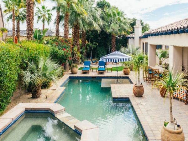Palm Desert Eight Bedrooms Luxury Vacation Villa