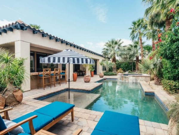 Palm Desert Eight Bedrooms Luxury Vacation Villa