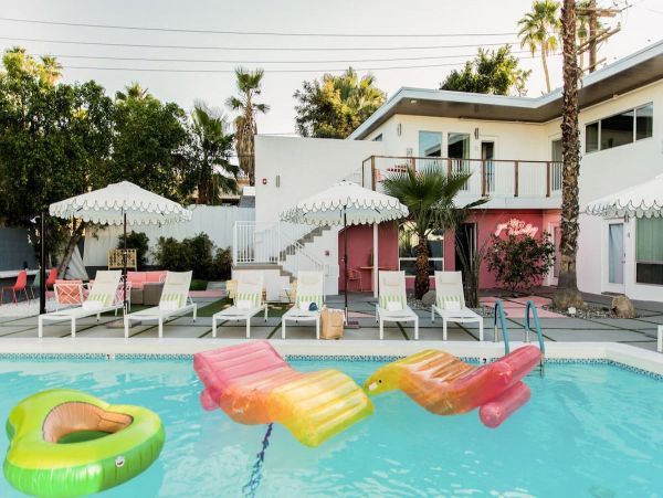 Palm Springs Vacation Home Ten Bedrooms with Private Pool