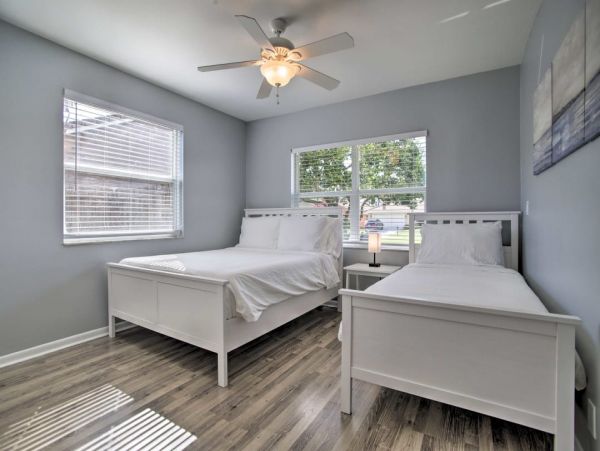Four Bedroom Pool Home for Rent in Boca Raton Sleeps 10
