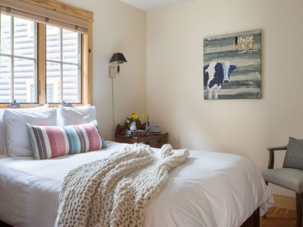 Creekside Two Bedroom Vacation Rental in Jackson Hole