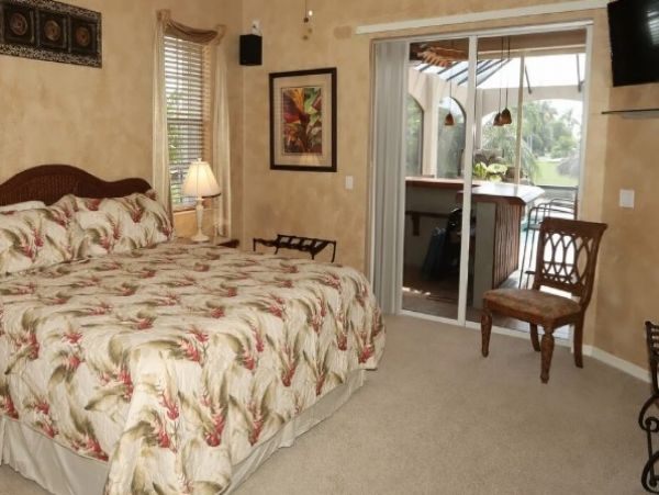 Cape Coral 4 Bedroom Home with Canal View & Private Pool