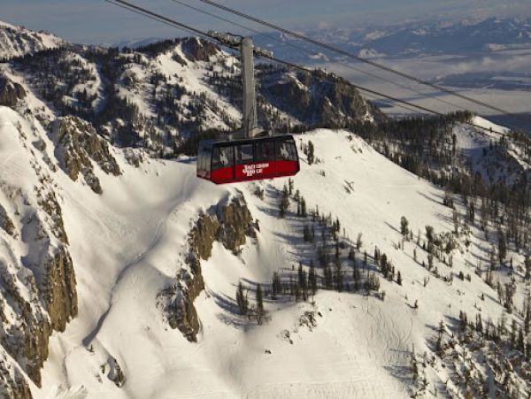 Teton Value Ski Accommodation Steps to Jackson Hole Slopes