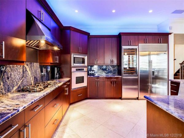 Incredible Fort Lauderdale Vacation Home with Pool & Spa