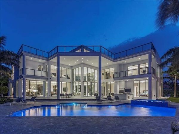 Waterfront Villa Located on the Heart of Fort Lauderdale