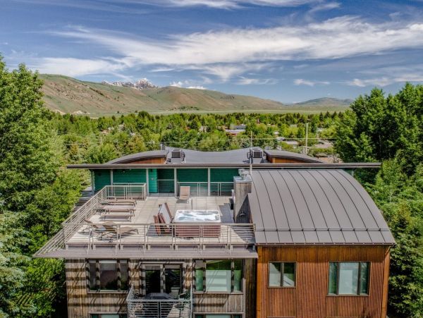 Rustic Decor Jackson Hole 3 Bedroom Vacation Condo