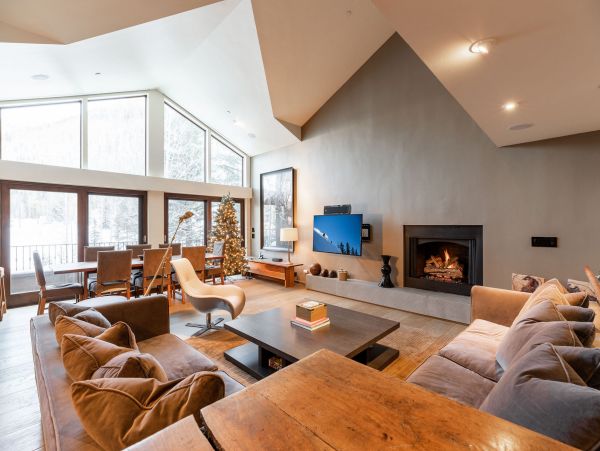 SKi in Ski Out Golden Peak Townhome