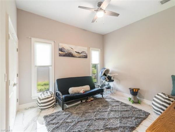 Great Option Canal Front Home Pool & Spa in Marco Island