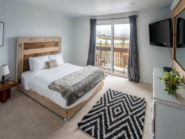 Scenic Three Bedroom Property