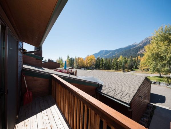 Scenic Three Bedroom Property