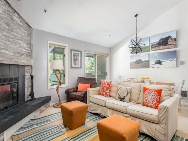 Mountainside Lovely Two Bedroom Vacation Rental