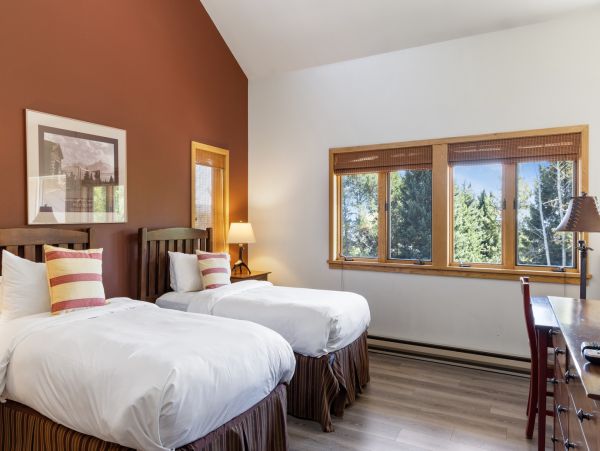 Jackson Hole Four Bedroom Ski Vacation Rental | Teton Village Luxury Condo