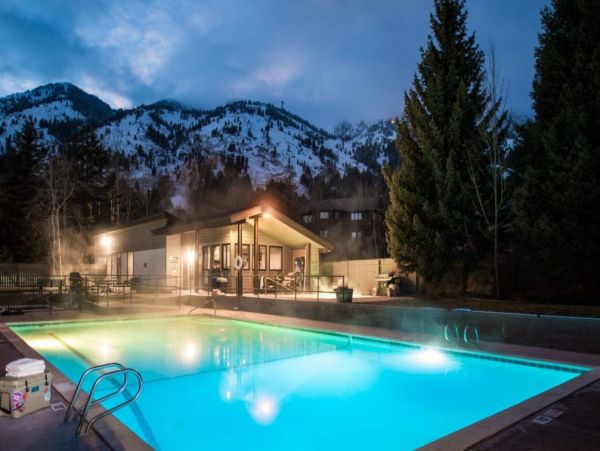 Jackson Hole Four Bedroom Ski Vacation Rental | Teton Village Luxury Condo
