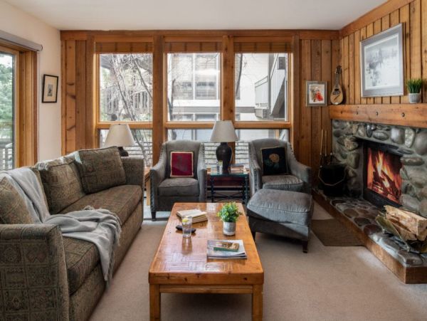 Teton Village Vacation Condo Sleeps 6 Guests
