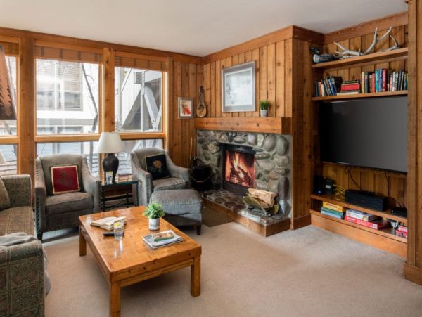 Teton Village Vacation Condo Sleeps 6 Guests