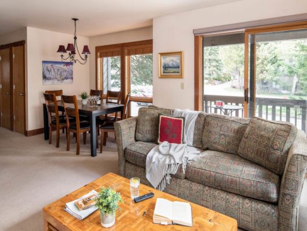 Teton Village Vacation Condo Sleeps 6 Guests