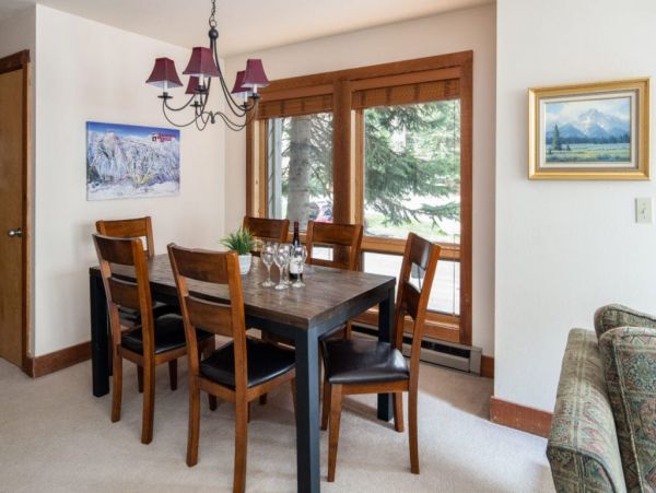 Teton Village Vacation Condo Sleeps 6 Guests