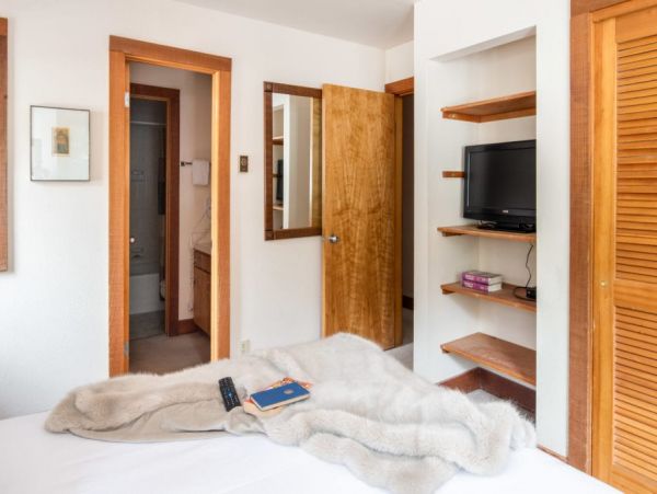 Teton Village Vacation Condo Sleeps 6 Guests