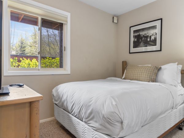 Mountain Views Jackson Vacation Condo Three Bedroom