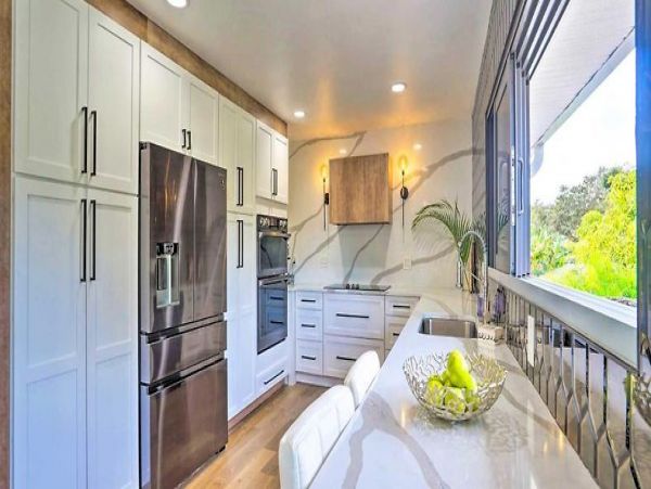 Bonita Springs Waterfront Home Great Yard & Private Pool