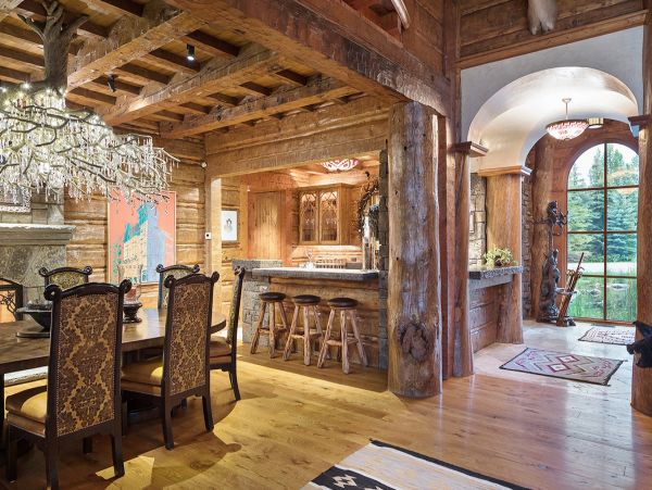 Jackson Hole Vacation Home Six Bedrooms Mountain Views