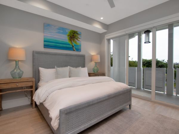 Islamorada Oceanfront Three Bedroom Vacation Condo