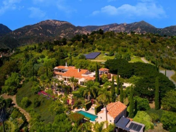 Magnificent Estate with Spectacular Mountain & Ocean Views