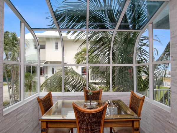 Islamorada Two Bedroom Beachfront Rental Condo Sleeps Six