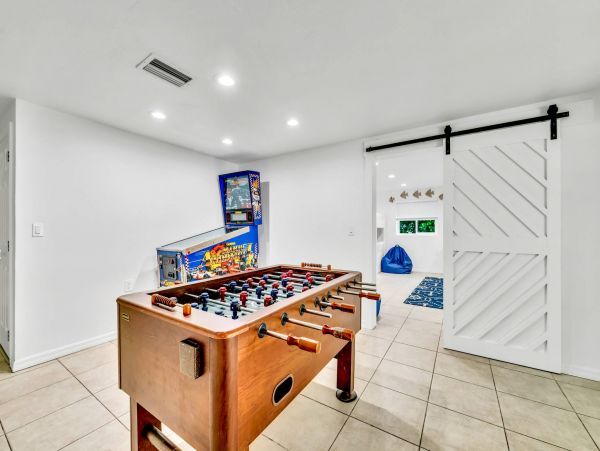 One Block to the Beach Vacation Home on Anna Maria Island