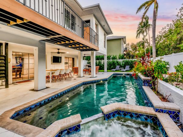 One Block to the Beach Vacation Home on Anna Maria Island