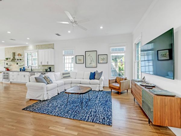 One Block to the Beach Vacation Home on Anna Maria Island