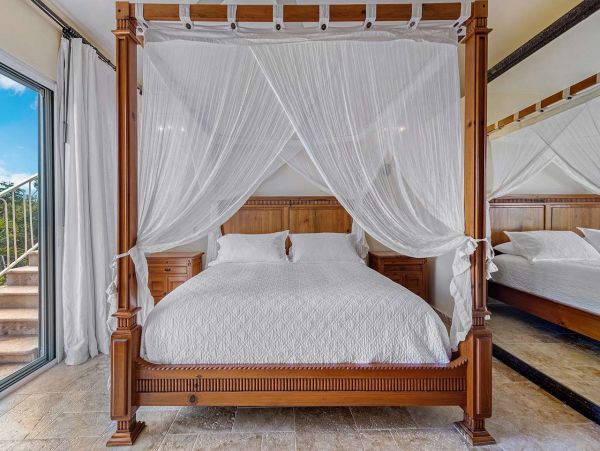 Saint Martin Luxury Six Bedroom Vacation Villa With Pool