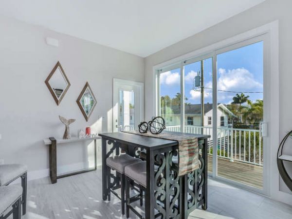 Amazing Duo Two Side by Side Luxury Homes to Sleeps 20 Guest