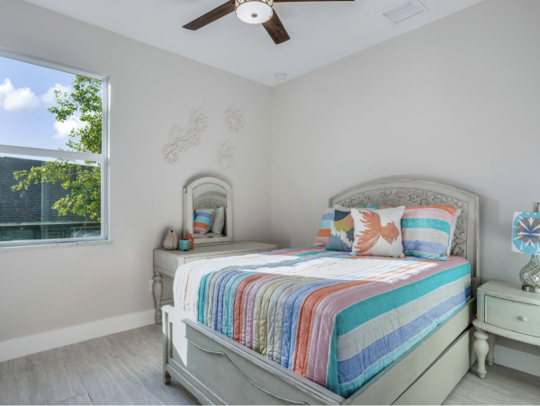 Amazing Duo Two Side by Side Luxury Homes to Sleeps 20 Guest