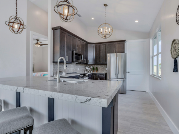 Amazing Duo Two Side by Side Luxury Homes to Sleeps 20 Guest
