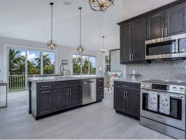 Amazing Duo Two Side by Side Luxury Homes to Sleeps 20 Guest