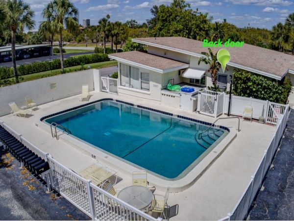 Lido Key One Bedroom Vacation Condo Walk To Lido Beach