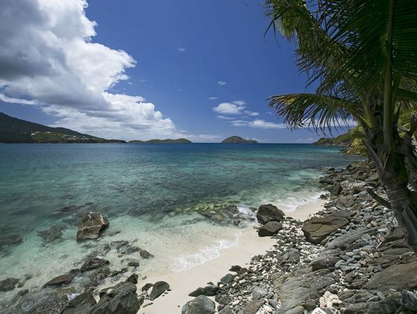 Stunning St. Thomas Vacation Estate with Private Beach