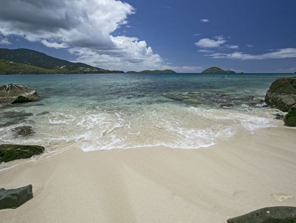 Stunning St. Thomas Vacation Estate with Private Beach