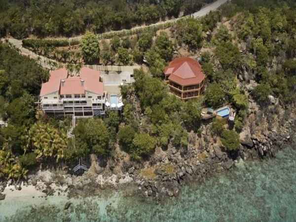 Stunning St. Thomas Vacation Estate with Private Beach