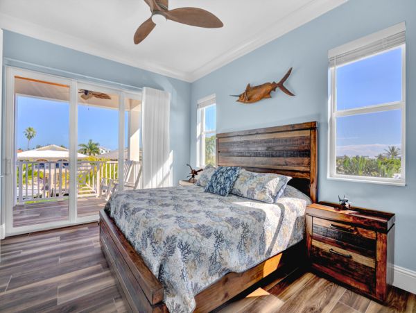 Key Colony Waterfront Villa Private Pool Walk To Beach