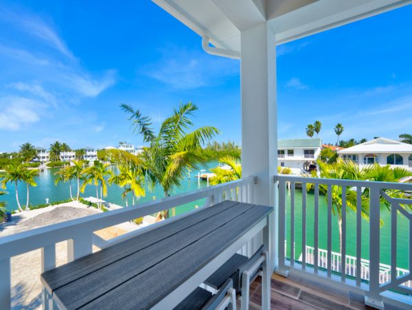 Key Colony Waterfront Villa Private Pool Walk To Beach