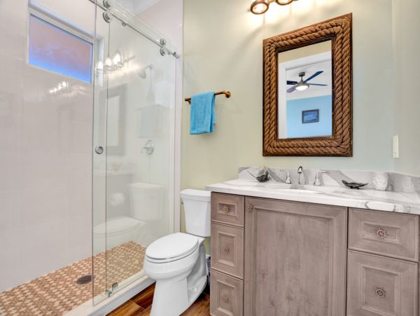 Key Colony Waterfront Villa Private Pool Walk To Beach