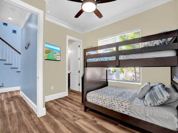 Key Colony Waterfront Villa Private Pool Walk To Beach
