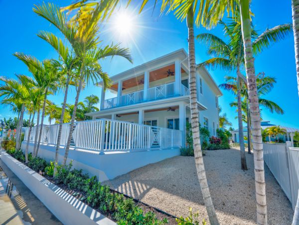 Key Colony Waterfront Villa Private Pool Walk To Beach