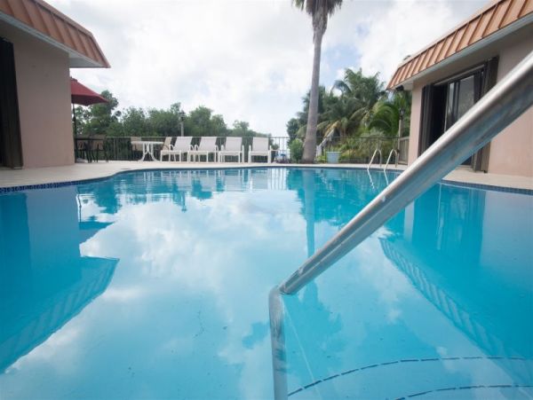 Gulf Side Marathon Home with Private Pool and Boat Dock